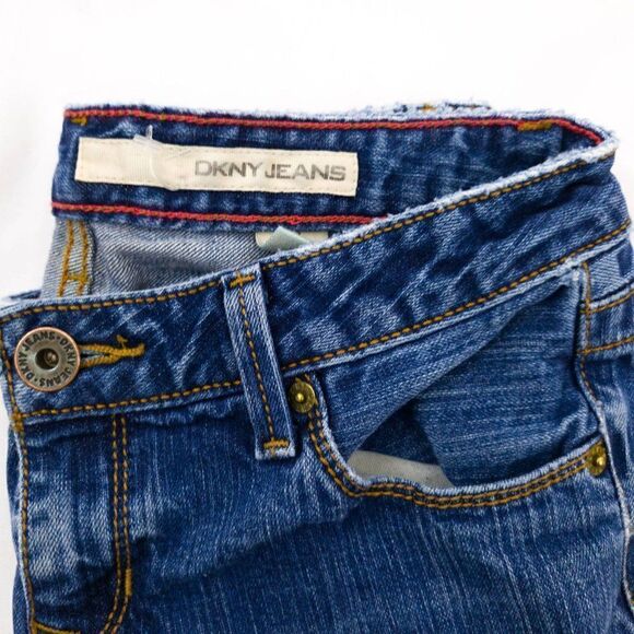 DKNY Jeans Slim Fit - Size: 28S - Picture 5 of 6